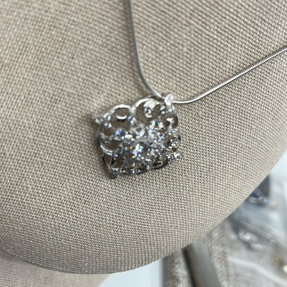 Beautiful Absolute 925 Italy Sterling Silver Necklace with CZ Pendant - Picture 8 of 15